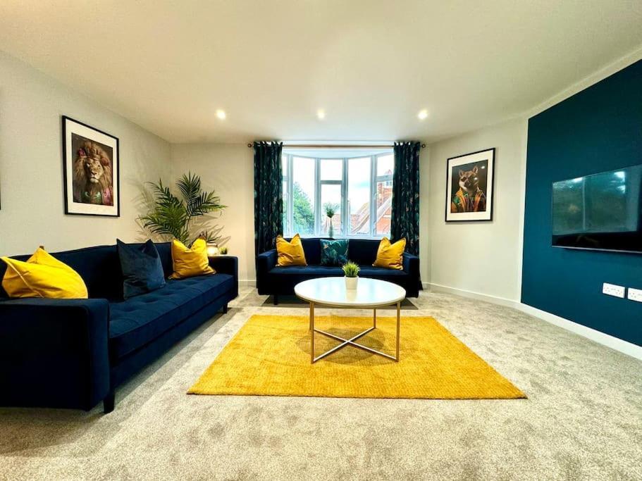 Appartamento 3br Westbourne Delight - Near & Bournemouth! *